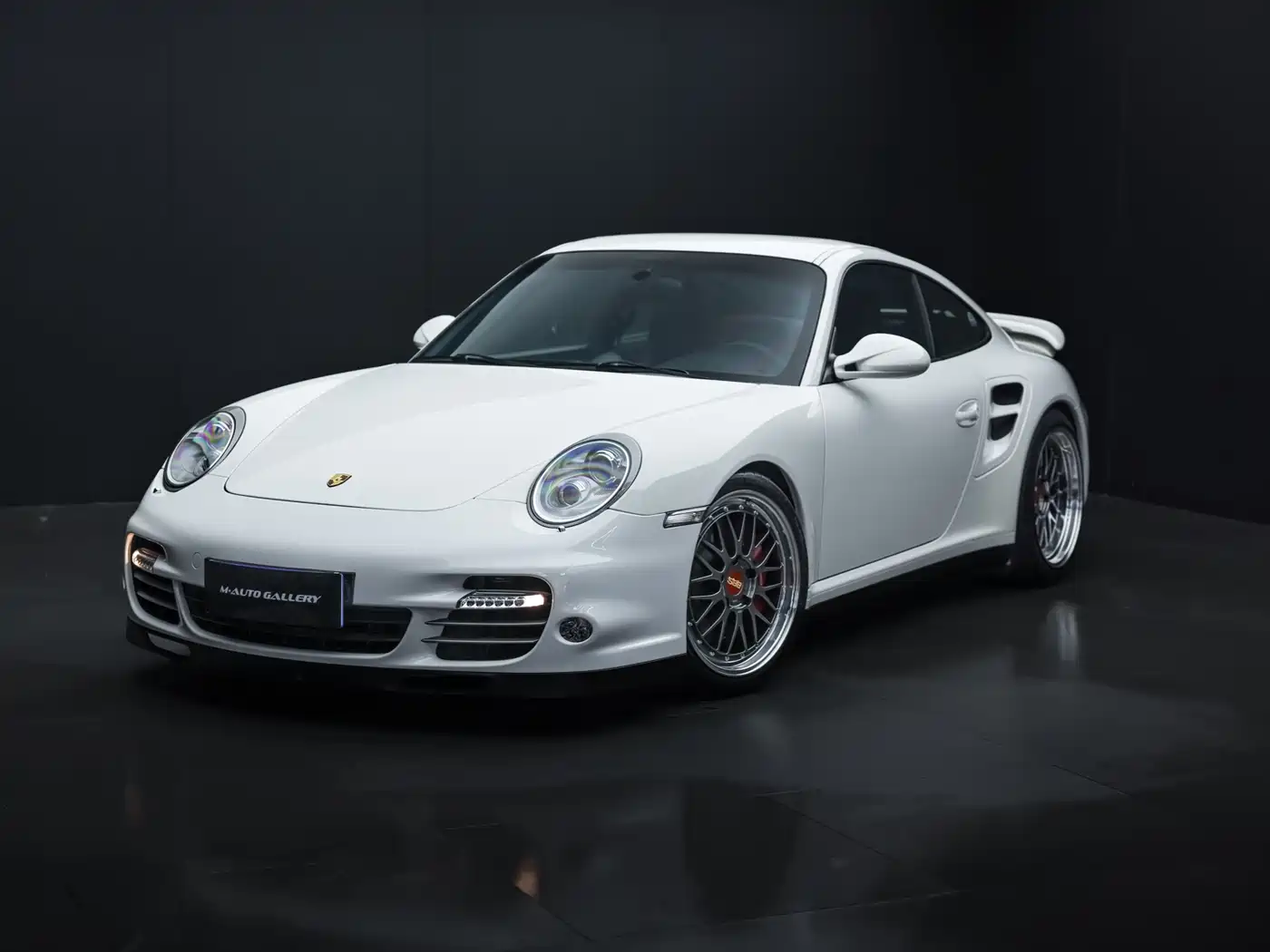 Porsche 911 2010 Turbo 3.8T фото 24