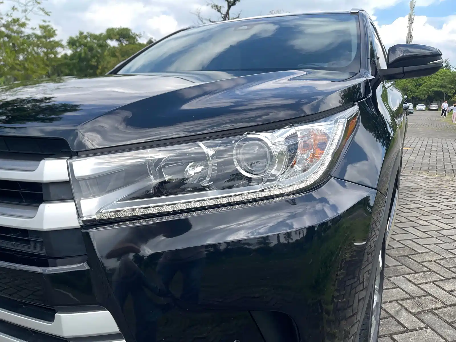 Фото 23 - Toyota Highlander