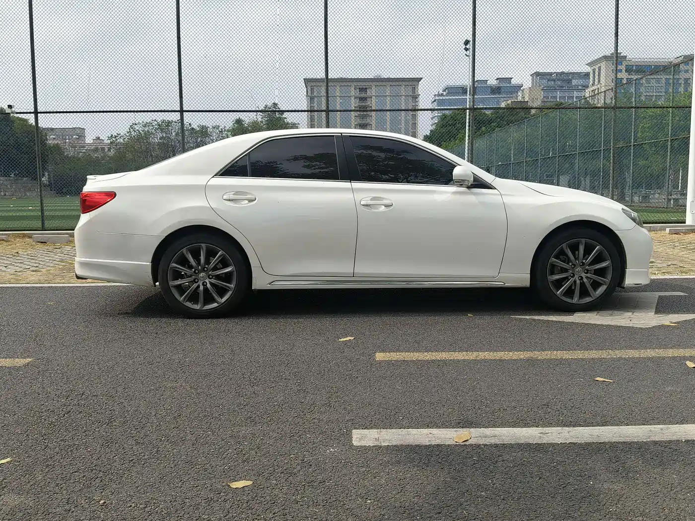 Toyota Reiz 2012 2.5V Grace Elite Styling Edition фото 7