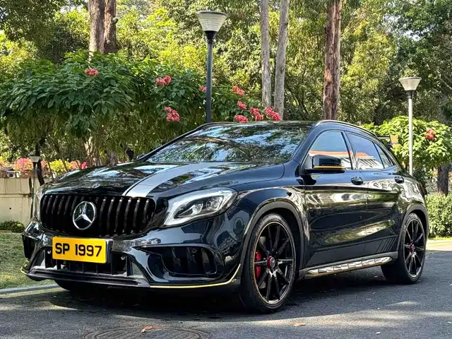  Mercedes-Benz Mercedes-Benz GLA AMG 2017 Model AMG GLA 45 4MATIC Night Thunder Limited Edition