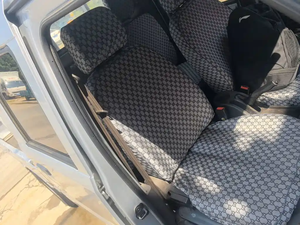 Wuling Motors Wuling Rongguang Mini Truck 2019 2020 1.5L Basic Model China VI Double Row L3C