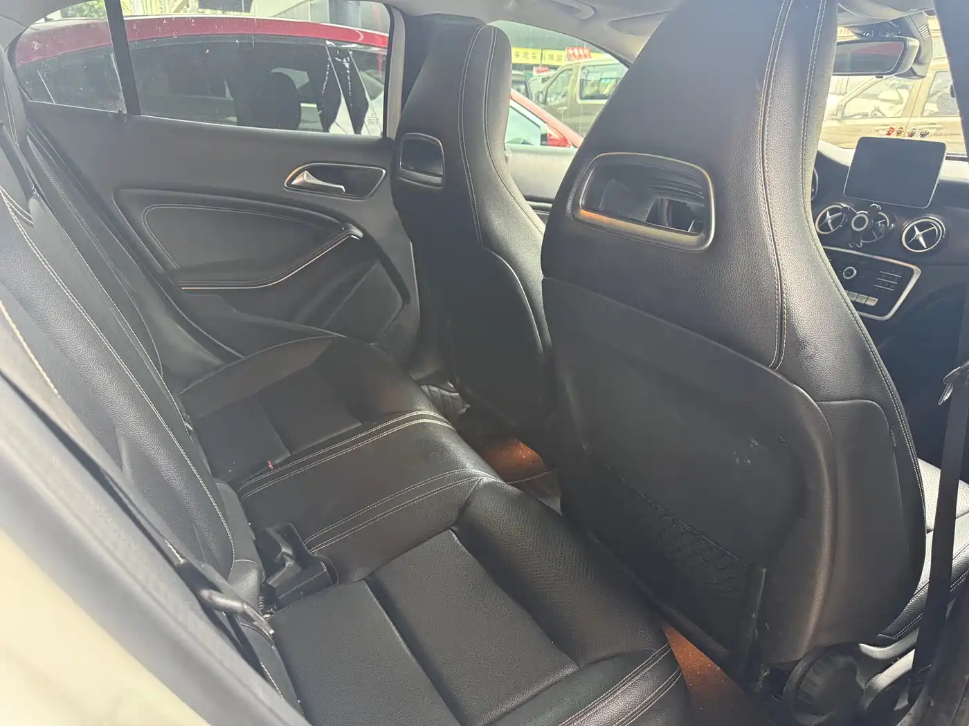 Фото 5 - Mercedes-Benz GLA