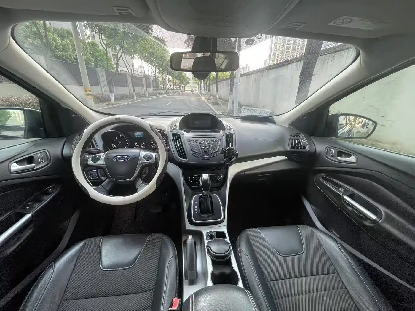 Ford Kuga 2013 2013 1.6L GTDi FWD Trend