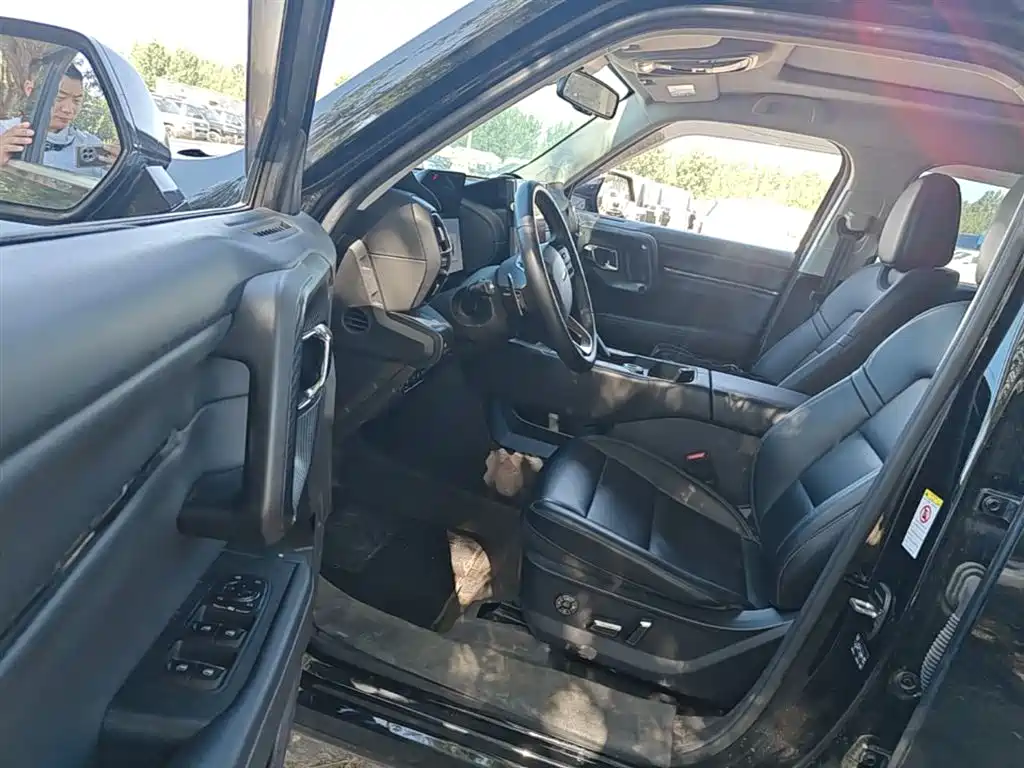 Haval Da Gou 2nd Gen 2023 2.0T AWD Wild Adventure Plus фото 23