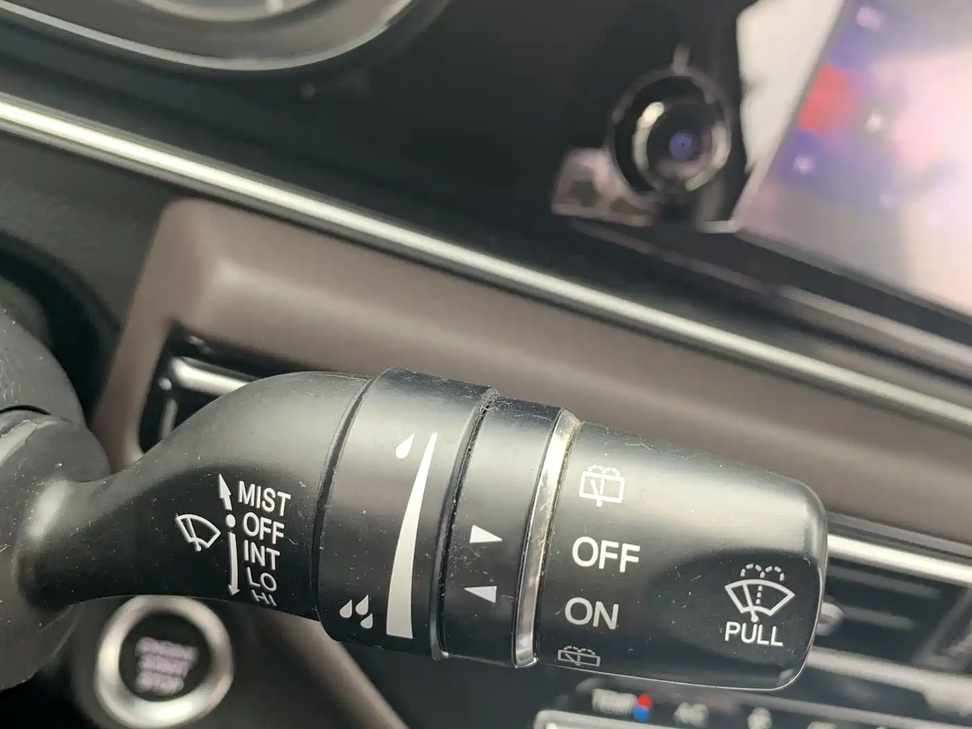 GAC Trumpchi Trumpchi M6 2019 270T Automatic Luxury (7-seater) China V фото 14