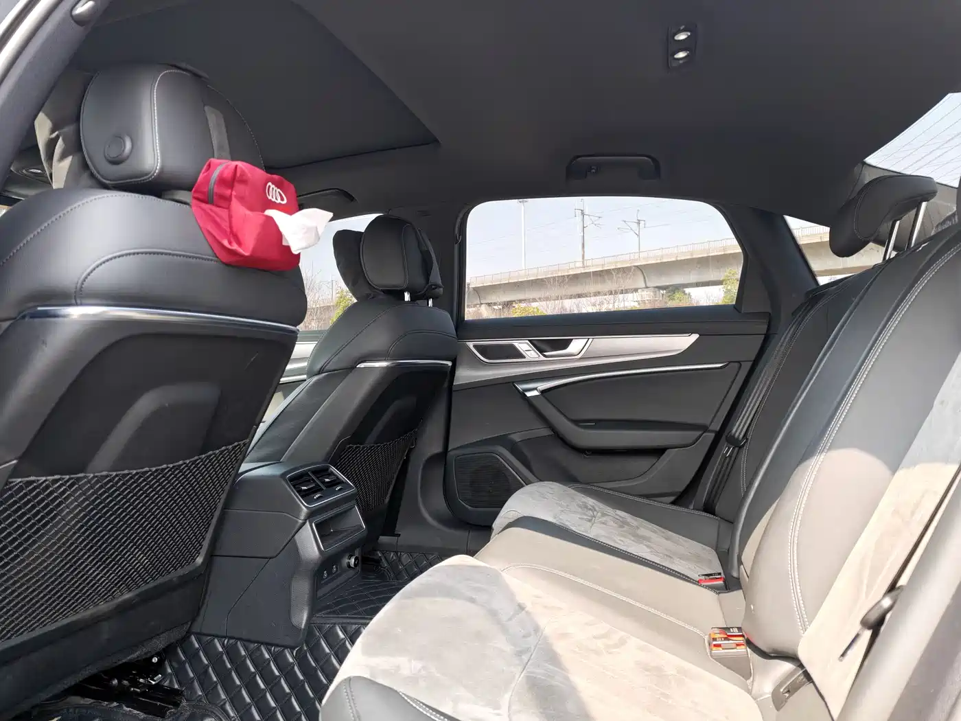 Audi A6L 2024 40 TFSI Luxury Dynamic фото 14