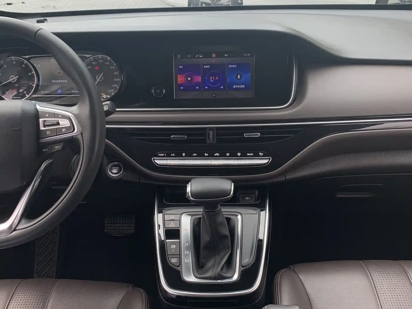 GAC Trumpchi Trumpchi M6 2019 270T Automatic Luxury (7-seater) China V фото 12