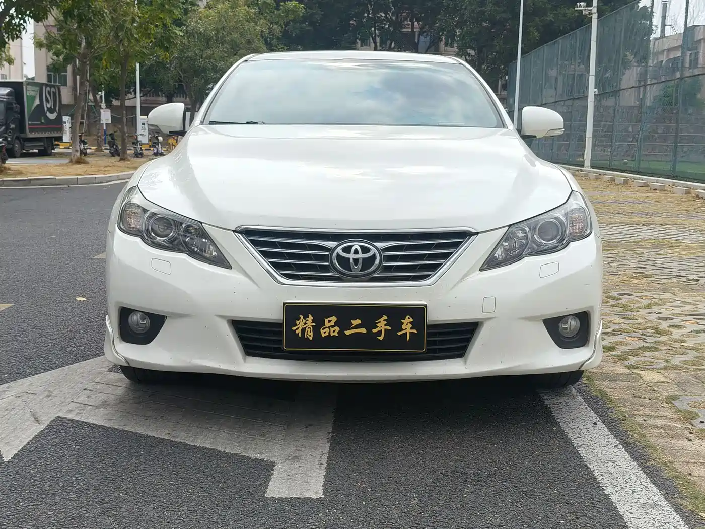 Toyota Reiz 2012 2.5V Grace Elite Styling Edition фото 2