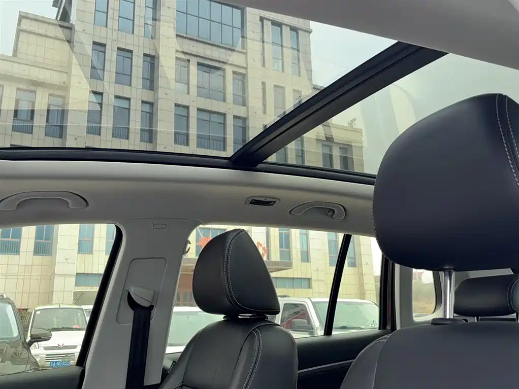 Volkswagen Tiguan 2017 300TSI Automatic 2WD Silk Road Comfort Edition фото 20