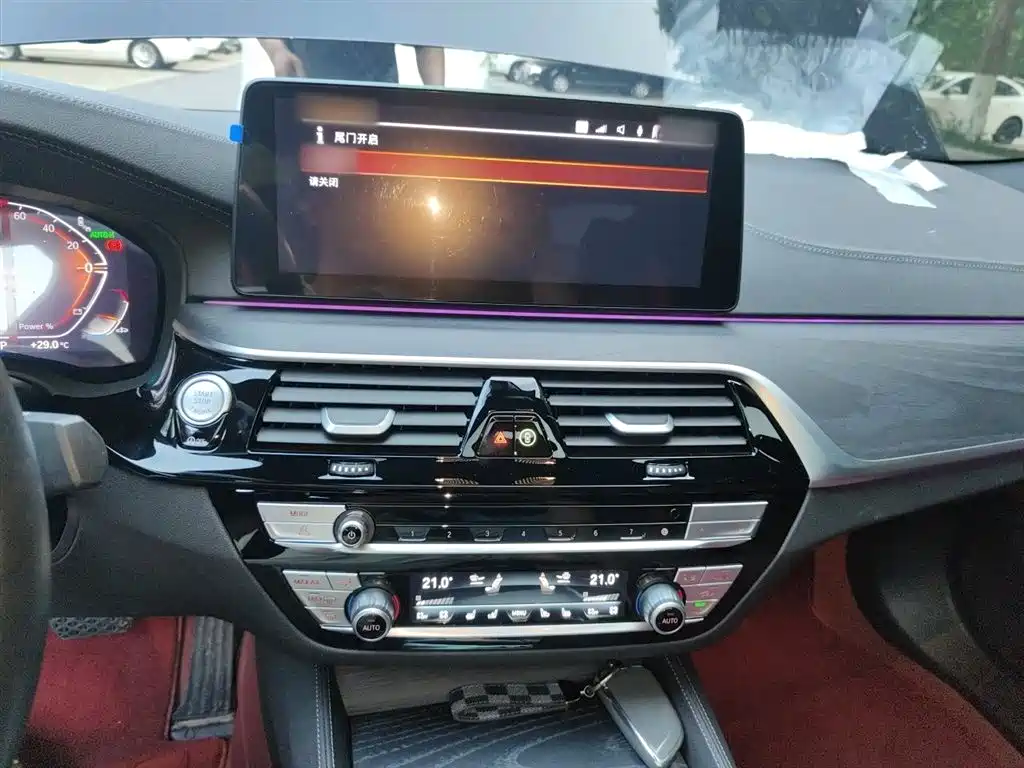 BMW 5 Series 2023 530Li Premium M Sport Package фото 6