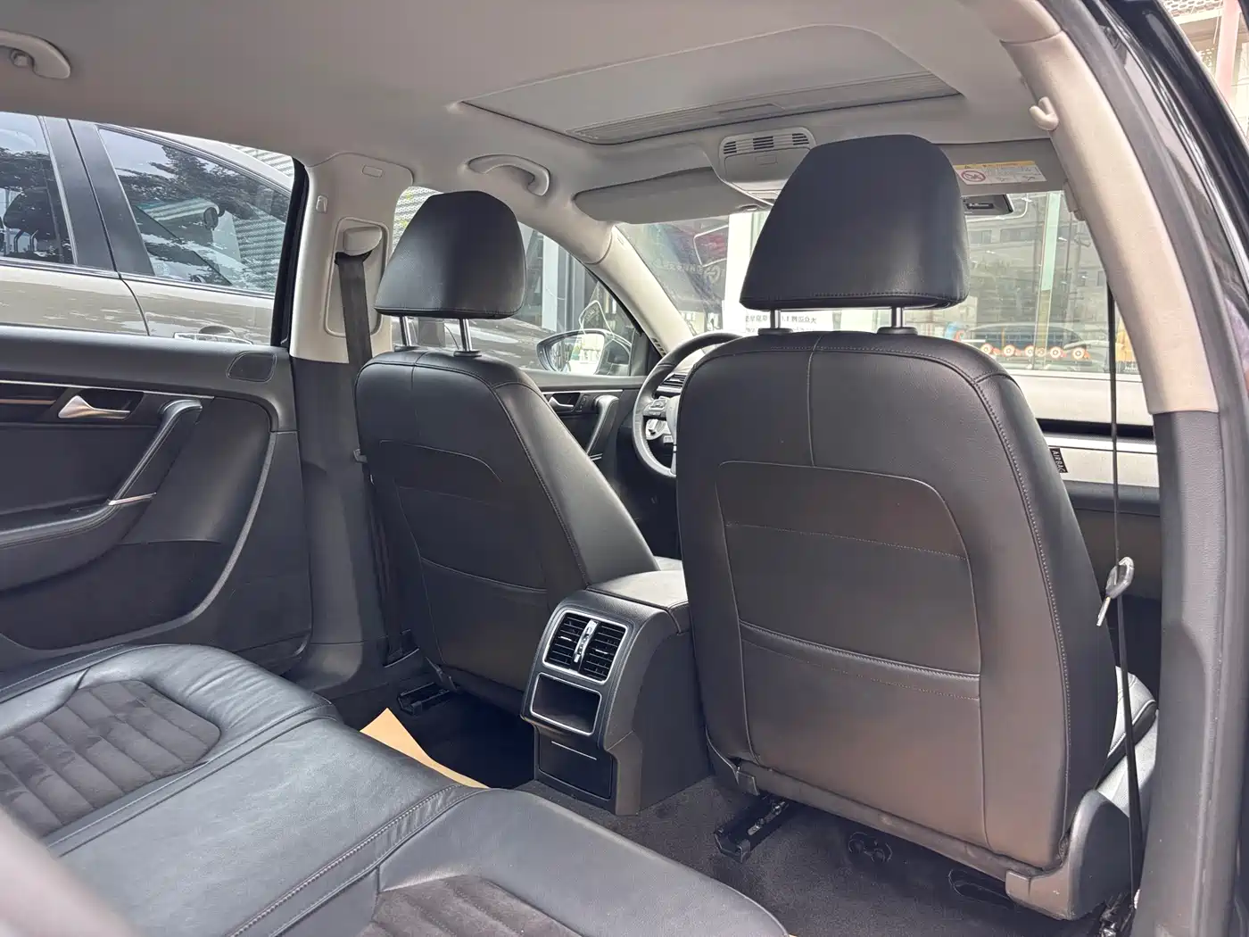 Volkswagen Magotan 2016 1.8TSI Smart Luxury фото 4
