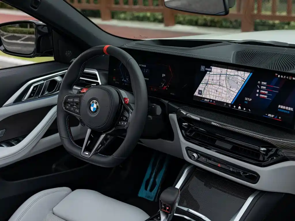 BMW M4 2025 2024 BMW M4 Convertible M xDrive Competition