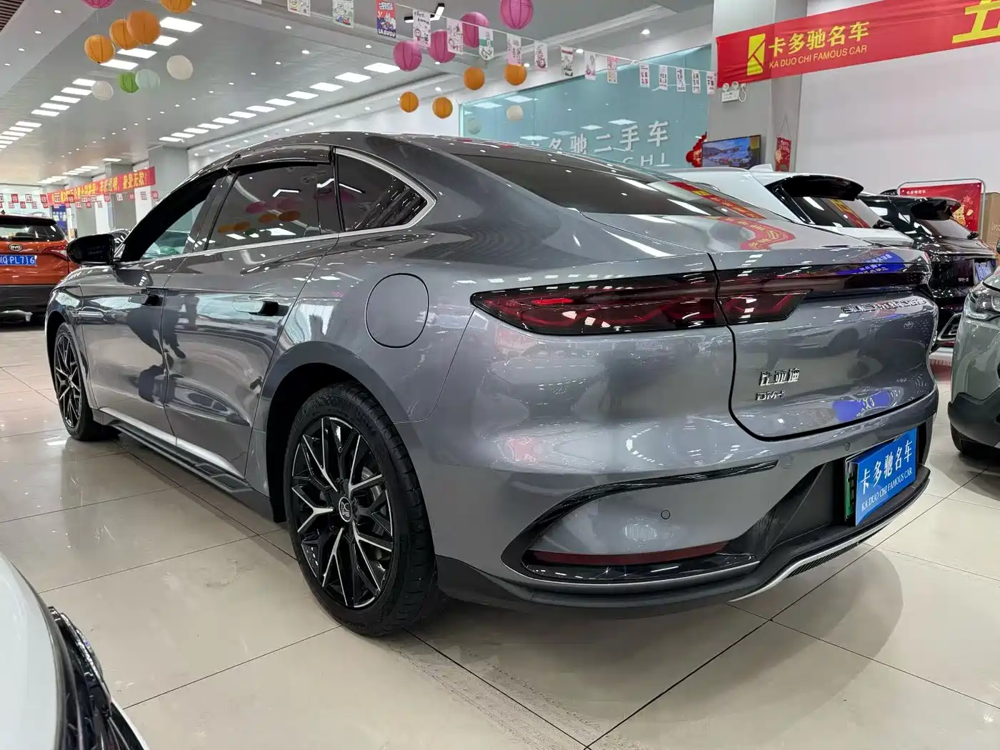 BYD Han 2024 DM-i Glory Edition 121KM Honor фото 7