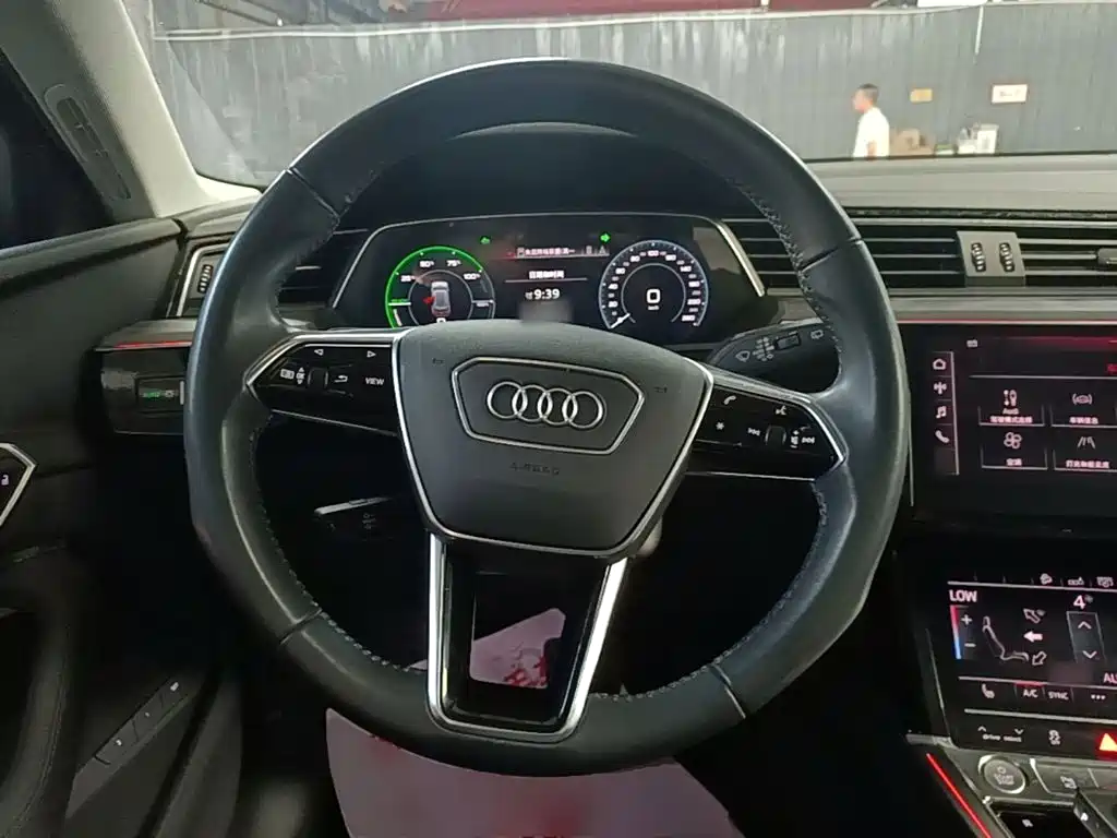Audi e-tron (Import) 2020 2019 55 quattro Fashion