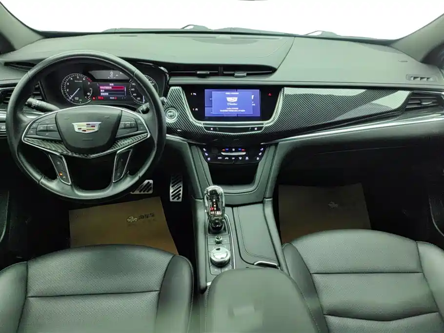 Cadillac XT5 2022 2.0T 2WD Luxury фото 12