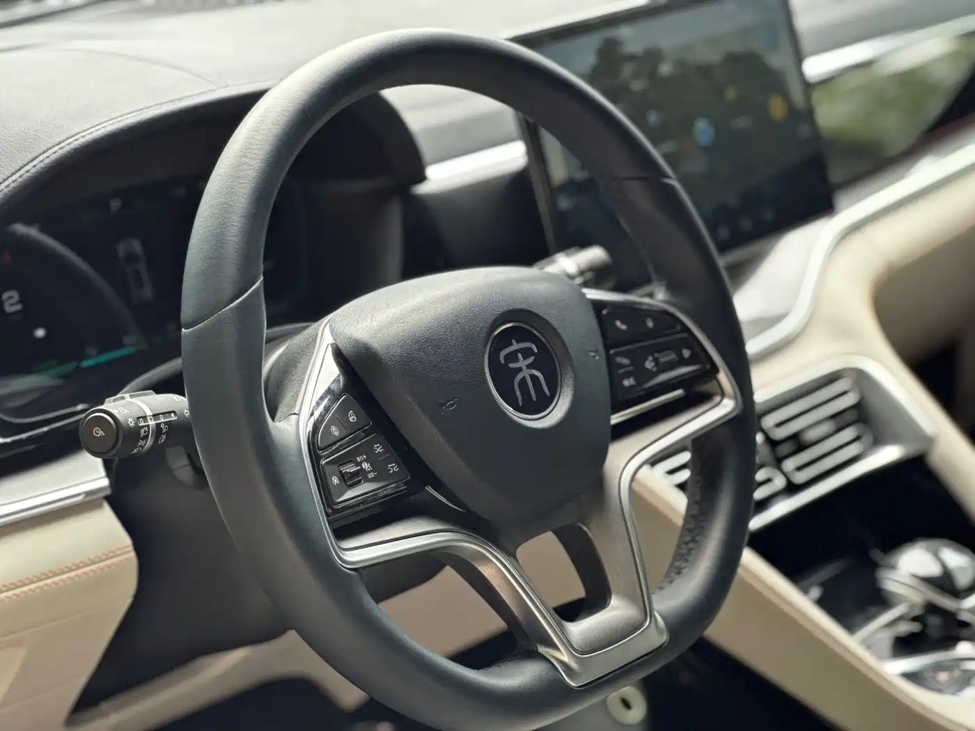 BYD Song PLUS PHEV 2021 DM-i 110KM Flagship фото 12