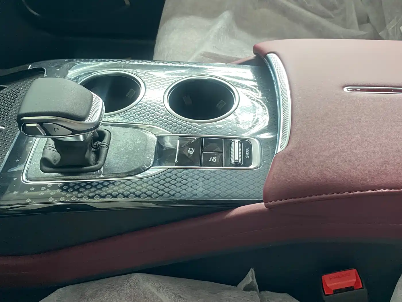 Hongqi HONGQI HS3 PHEV