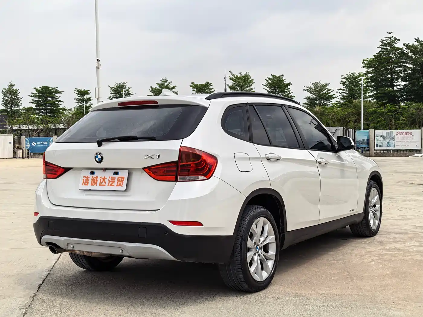 BMW X1 (Import) 2014 2012 sDrive18i Luxury
