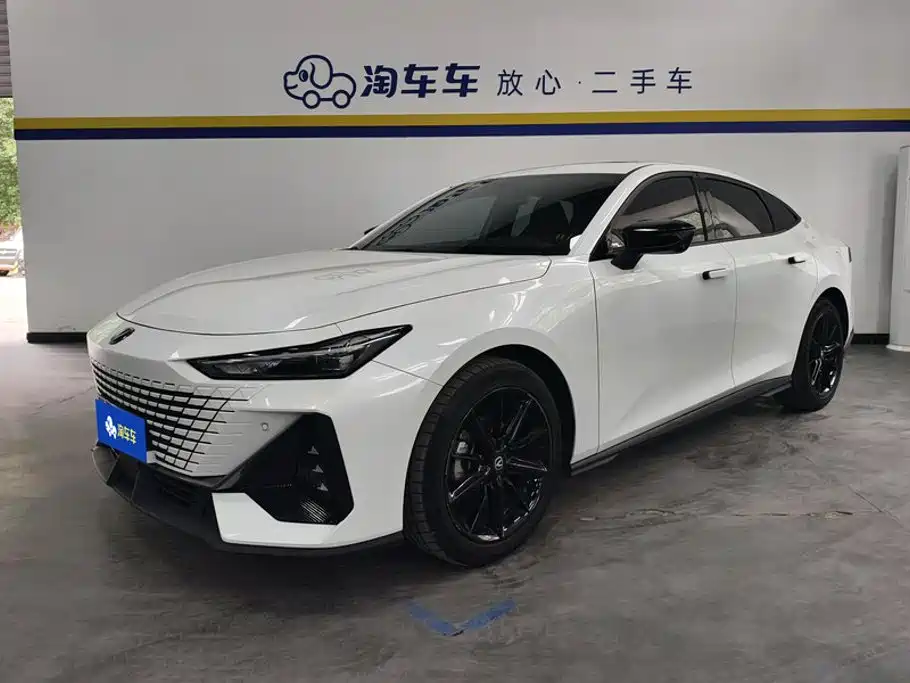 CHANGAN UNI-V 2023
