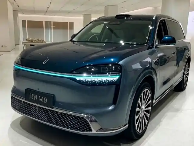 AITO Wenjie AITO M9