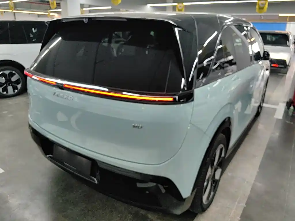 ZEEKR MIX 2025 2025 Smart Driving Edition