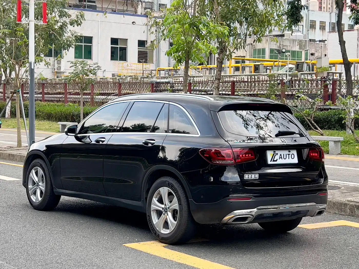 Mercedes-Benz GLC 2020 Facelift GLC 260 L 4MATIC Dynamic фото 5