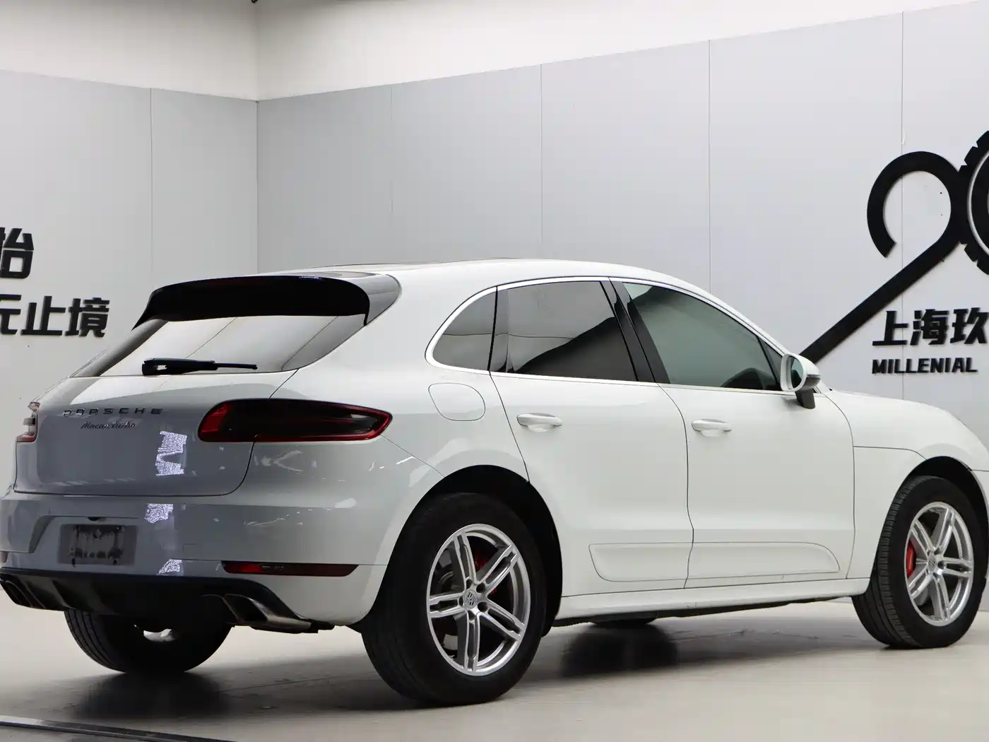 Porsche Macan 2014 Macan Turbo 3.6T фото 6