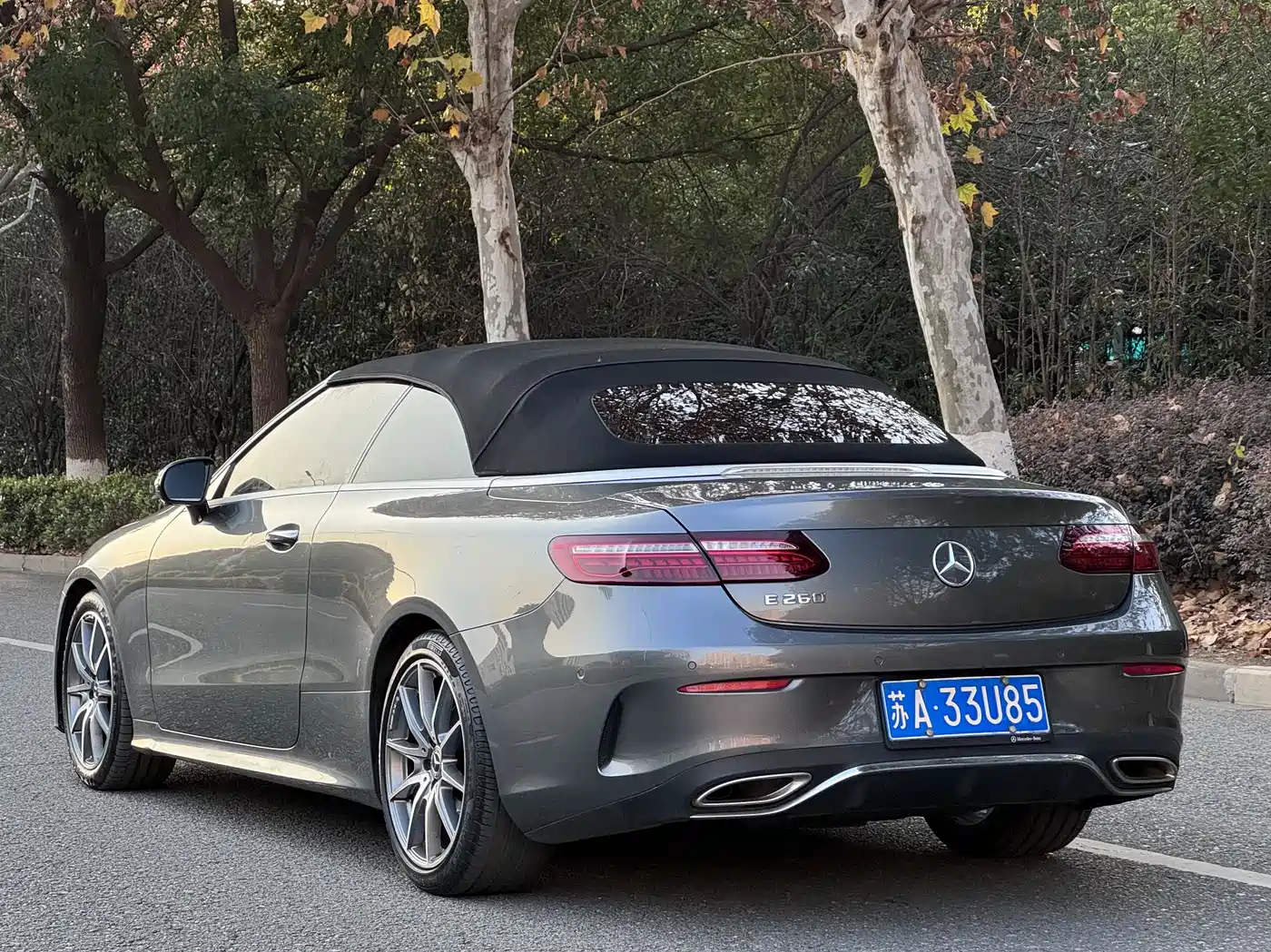 MERCEDES-BENZ E CLASS