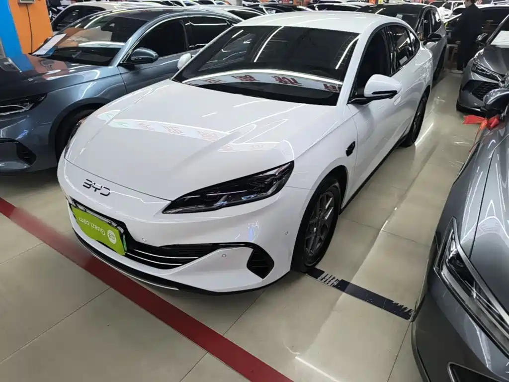 BYD Seal 06 New Energy 2025 DM-i Smart Drive 80KM Luxury