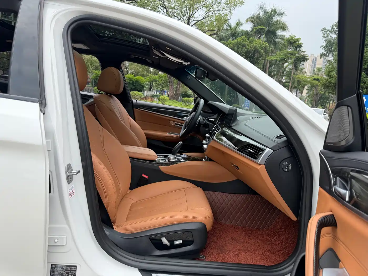 BMW 5 Series 2018 Facelift 530Li Exclusive M Sport Package фото 18
