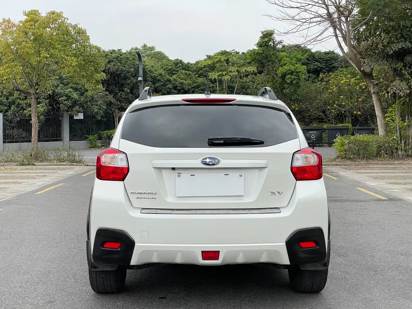 Subaru XV 2012 2.0i Elite Edition фото 12