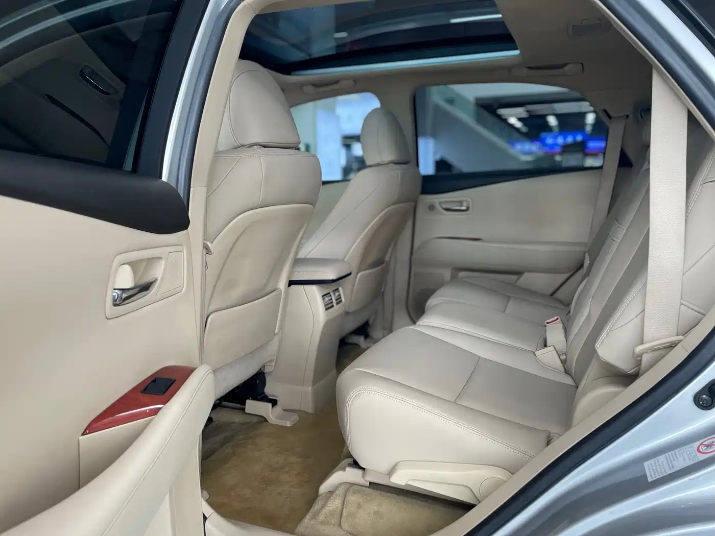Фото 7 - Lexus RX Classic
