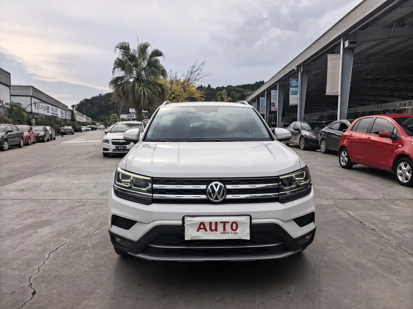 Volkswagen Tharu 2019 Model 330TSI 4WD Flagship Edition China VI фото 2