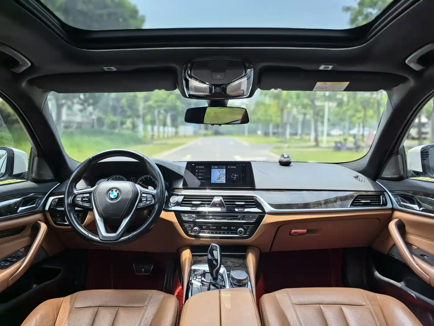 BMW 5 Series 2018 530Li Leading M Sport Package фото 9