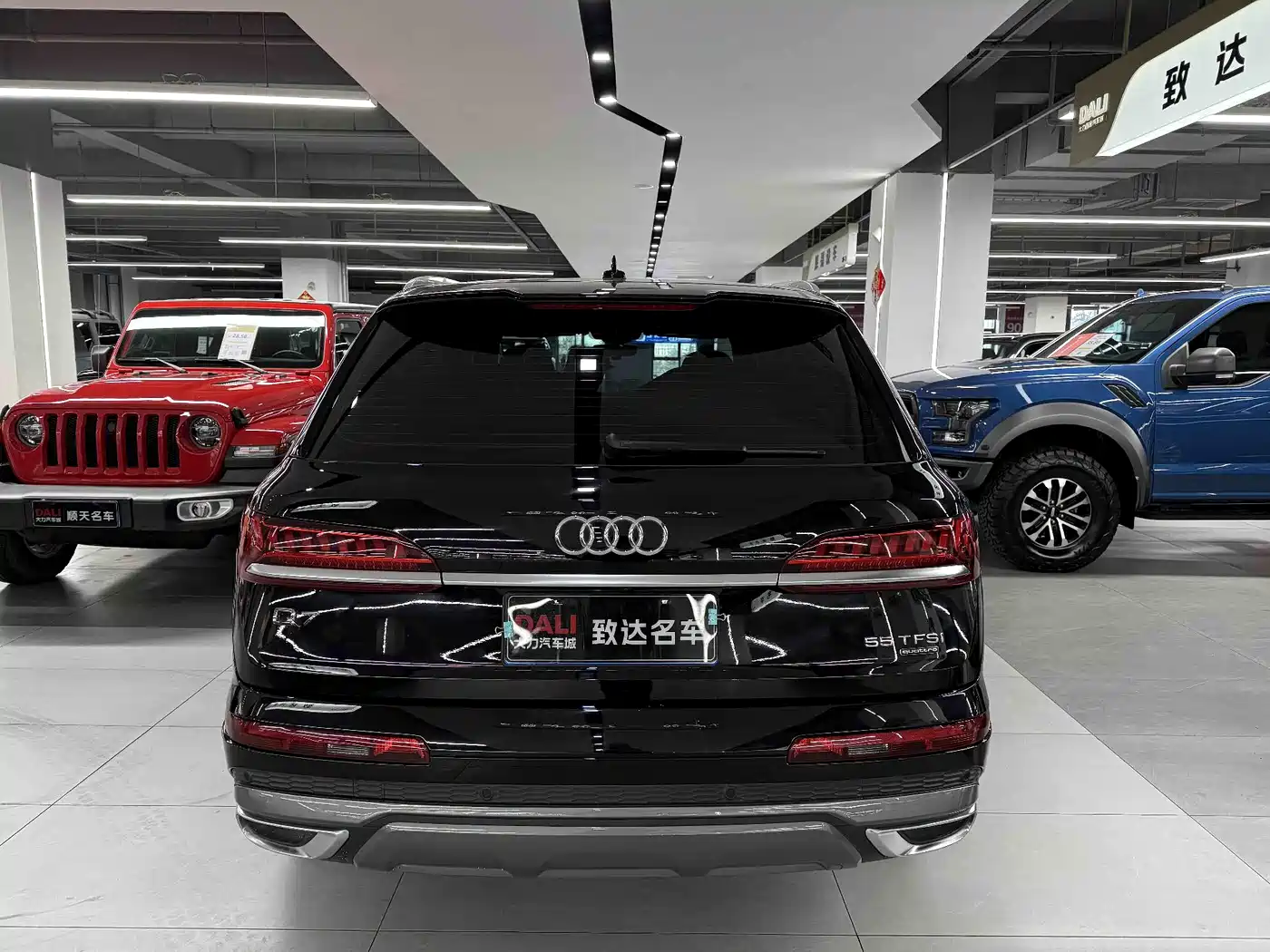 AUDI Q7