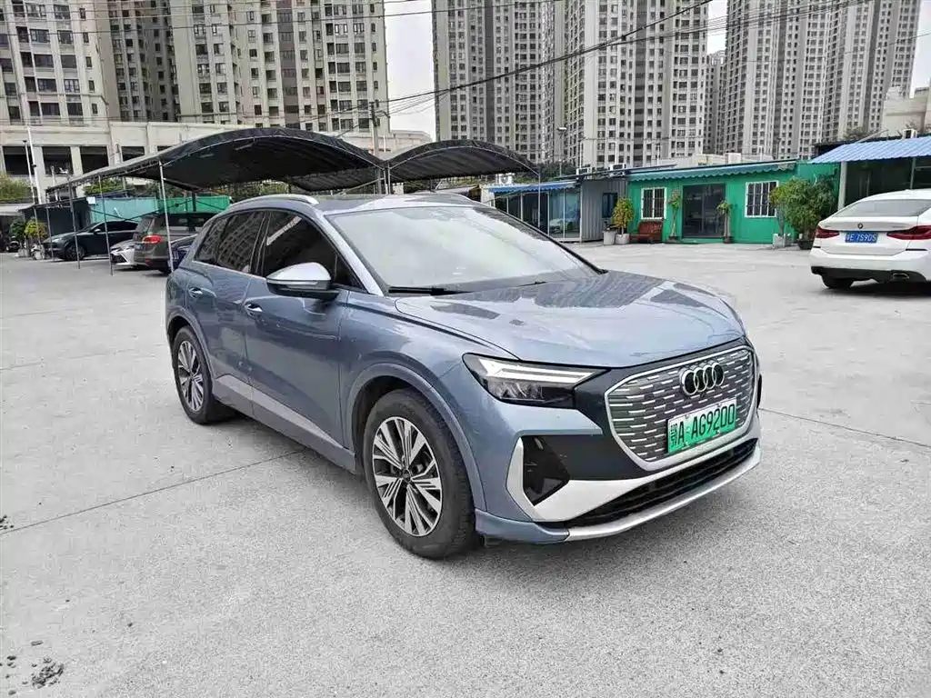 Audi Q4 e-tron 2022 40 e-tron Creation Edition фото 3