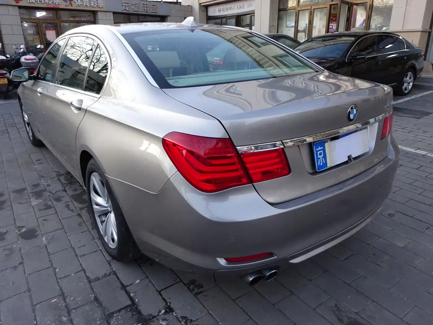 BMW 7 Series 2011 730Li Elegance фото 9