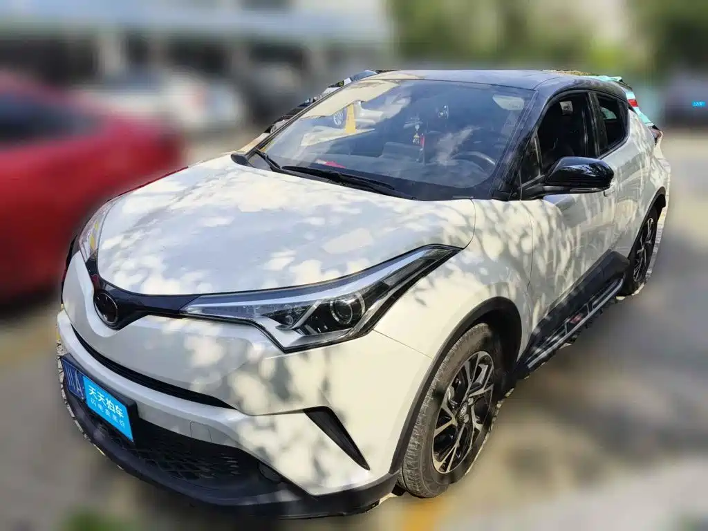 Toyota C-HR 2020 2020 Model 2.0L Leading