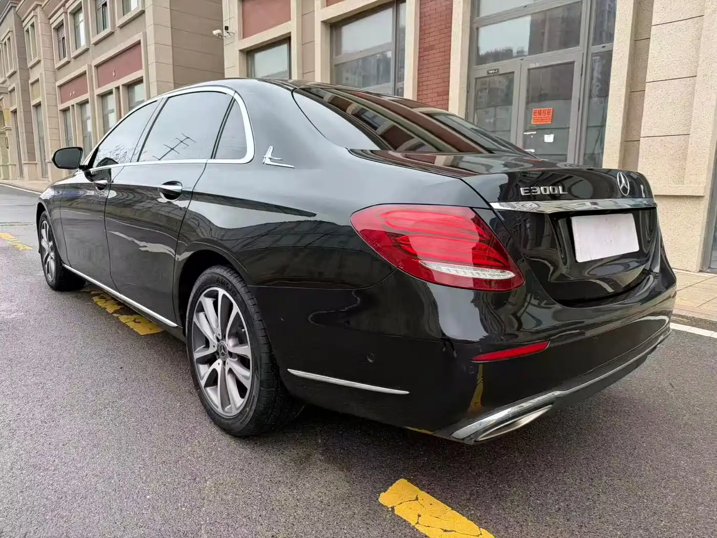 Mercedes-Benz E-Class 2019 E 200 L фото 14