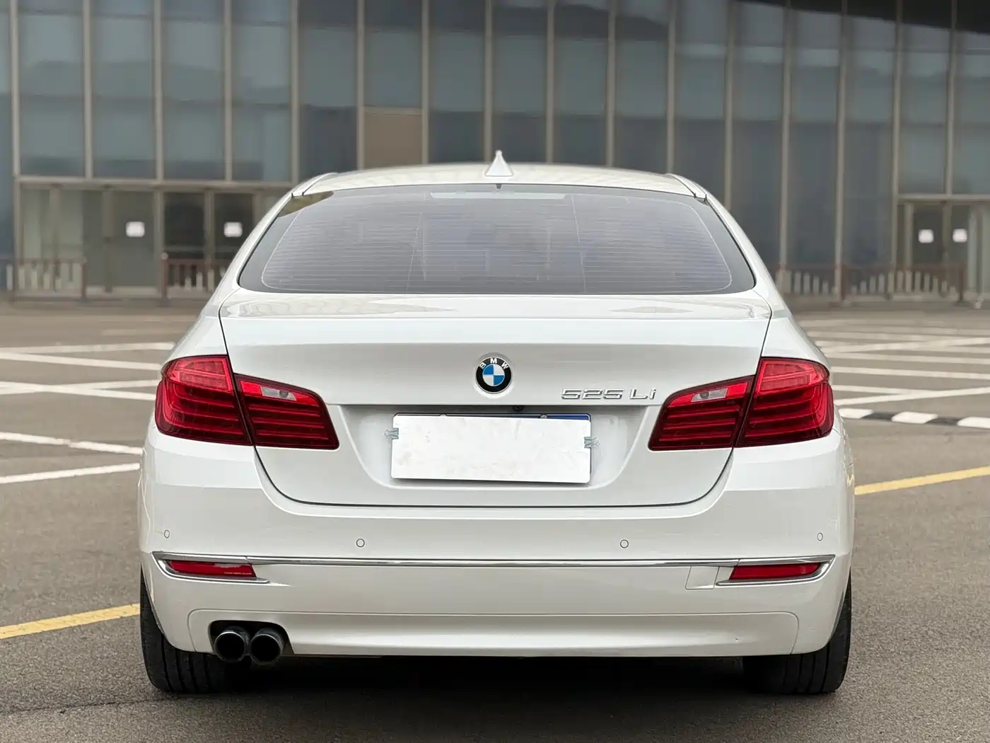 BMW 5 Series 2014 525Li Luxury Design Package фото 9