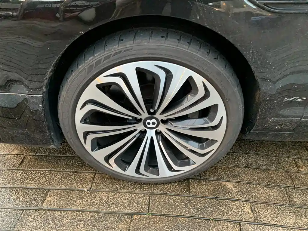 Bentley Flying Spur 2012 6.0T Limited Edition фото 22