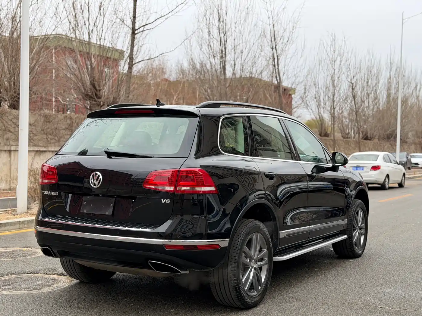Volkswagen Touareg 2017 3.0TSI Explorer Edition фото 4