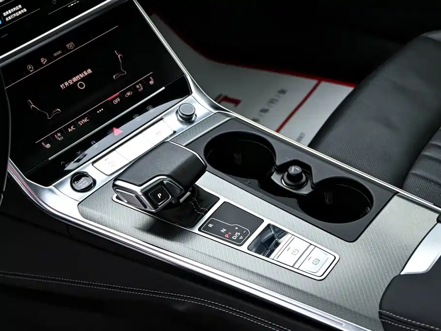 Audi A6 (Import) 2024 allroad quattro 55 TFSI Premium Off-road фото 18