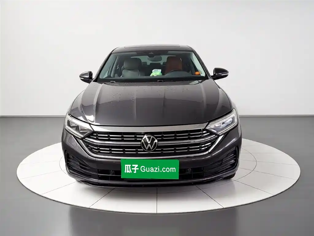 Volkswagen Sagitar 2023 300TSI DSG Surpassing Edition фото 24