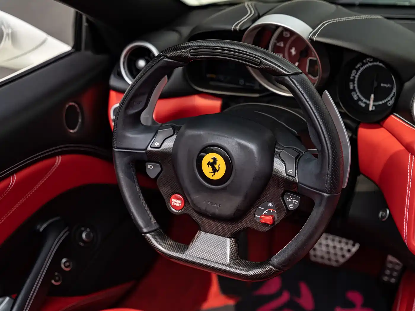 Ferrari California T 2015 3.9T Standard фото 11