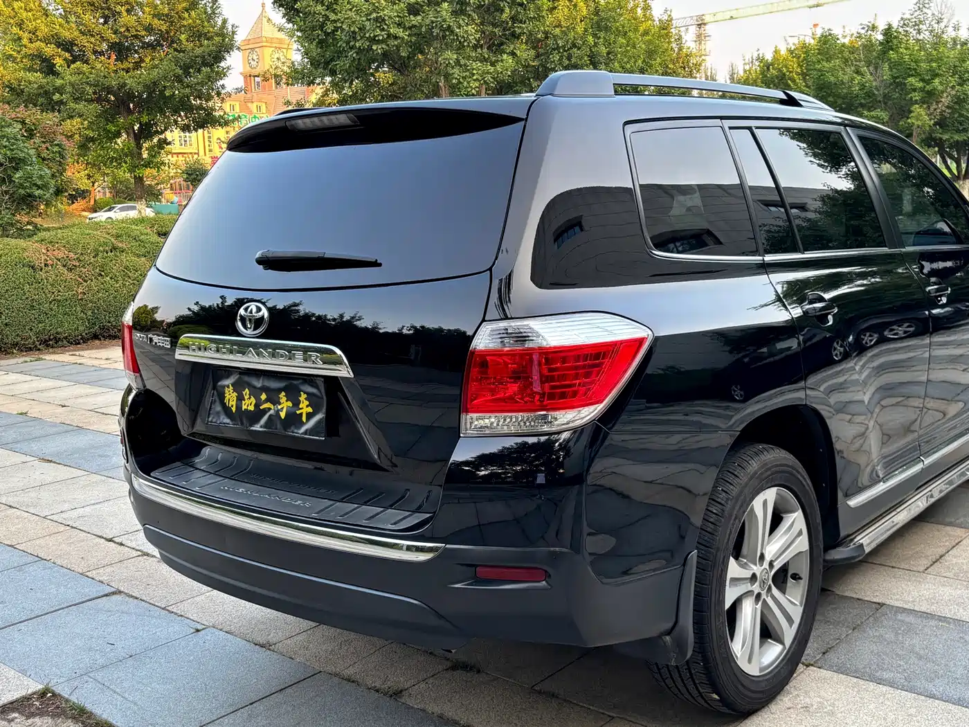 Фото 8 - Toyota Highlander