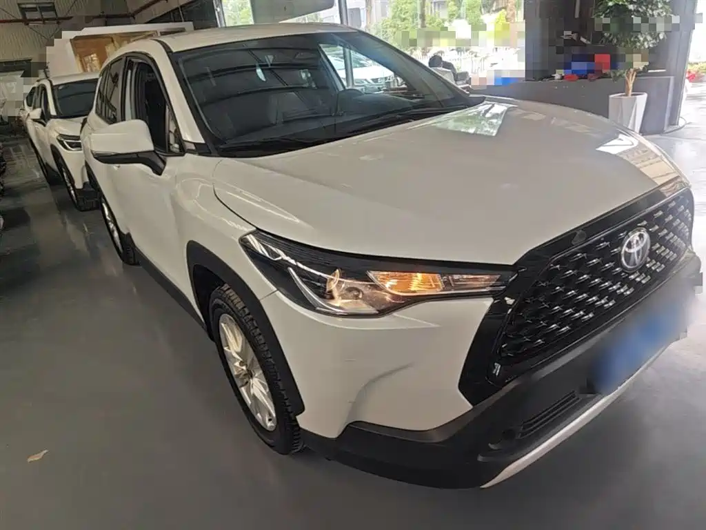 Toyota Corolla Cross 2023 2.0L Pioneer Edition фото 4
