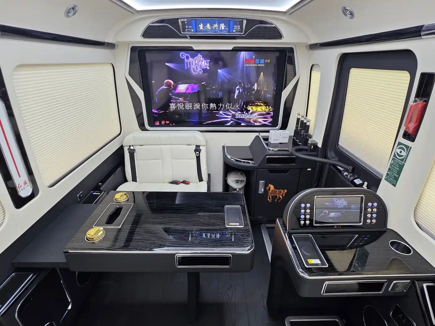 Hongqi Guoyue 2024 3.0T Flagship Edition 17-seater фото 4