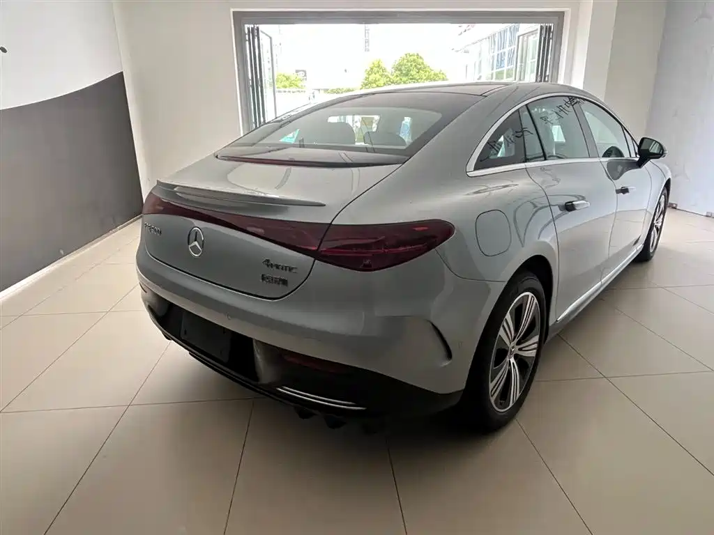 Mercedes-Benz EQE 2026 2025 500 4MATIC Pioneer