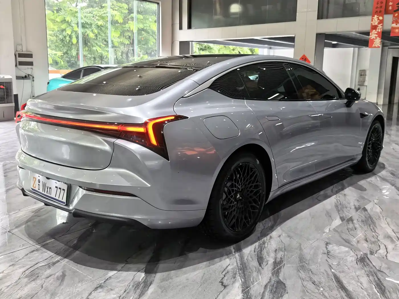 Nezha Auto Nezha S 2024 2024 Model Pure Electric 520km RWD Lite Edition